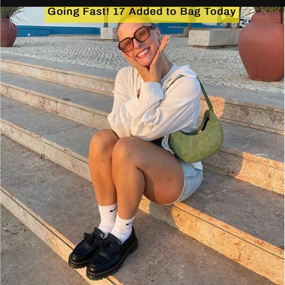 NWT and box!! Adrian Bex Smooth Leather Tassel Loafers Doc Martens - Picture 5 of 9